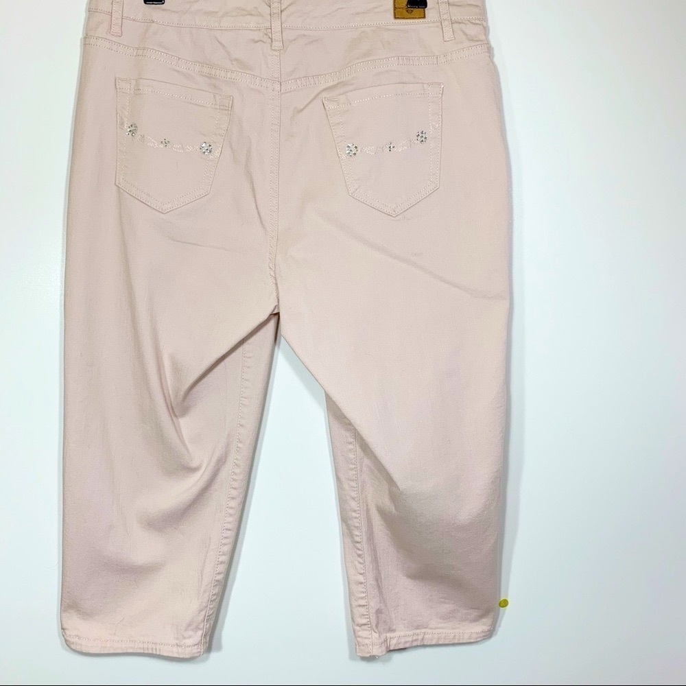 Bandolino Blu Women’s Mandie Blush Pink Sequin Stretch Capris Size 16 High Rise - Picture 2 of 14